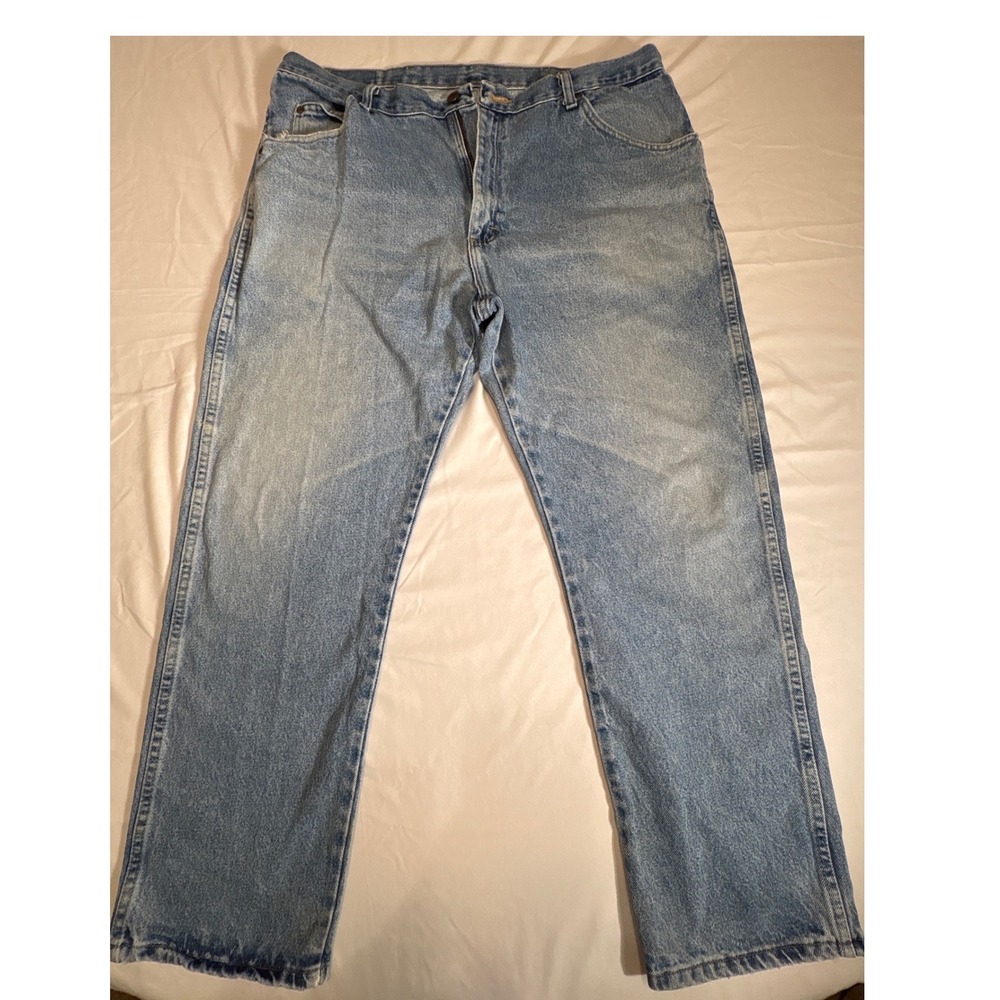 Wrangler Mens Regular Fit Light Wash Straight Leg Jeans 40x30 96501DS Cotton